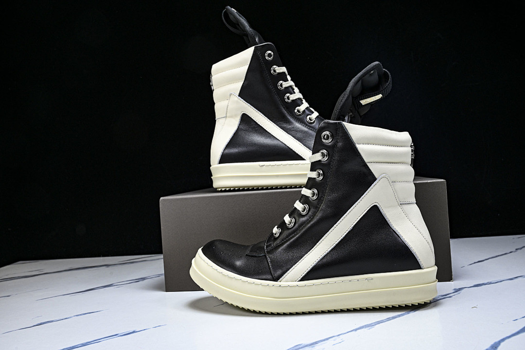 RO Sneakers