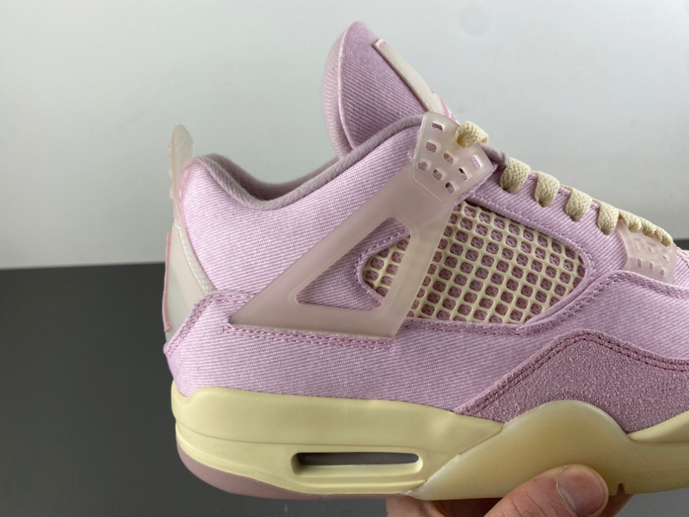 NIKE W AIR JORDAN 4 RETRO TEX 