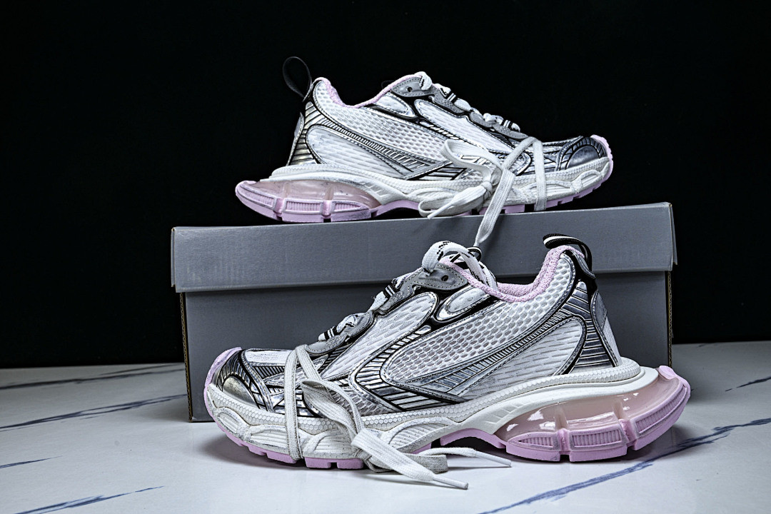Ba1en*iaga Sneaker 3XL