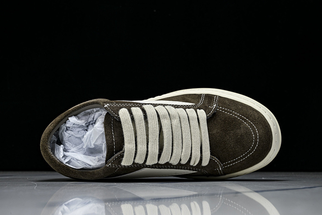 RO Sneakers