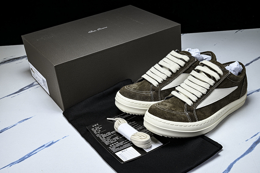 RO Sneakers