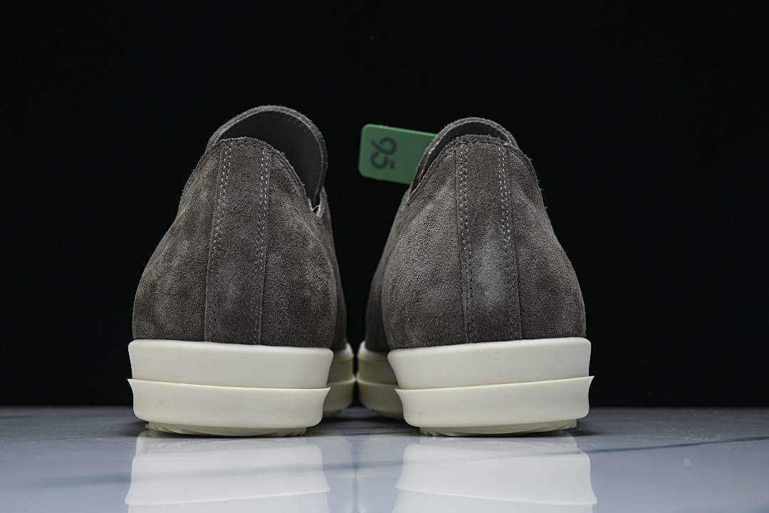 RO Sneakers