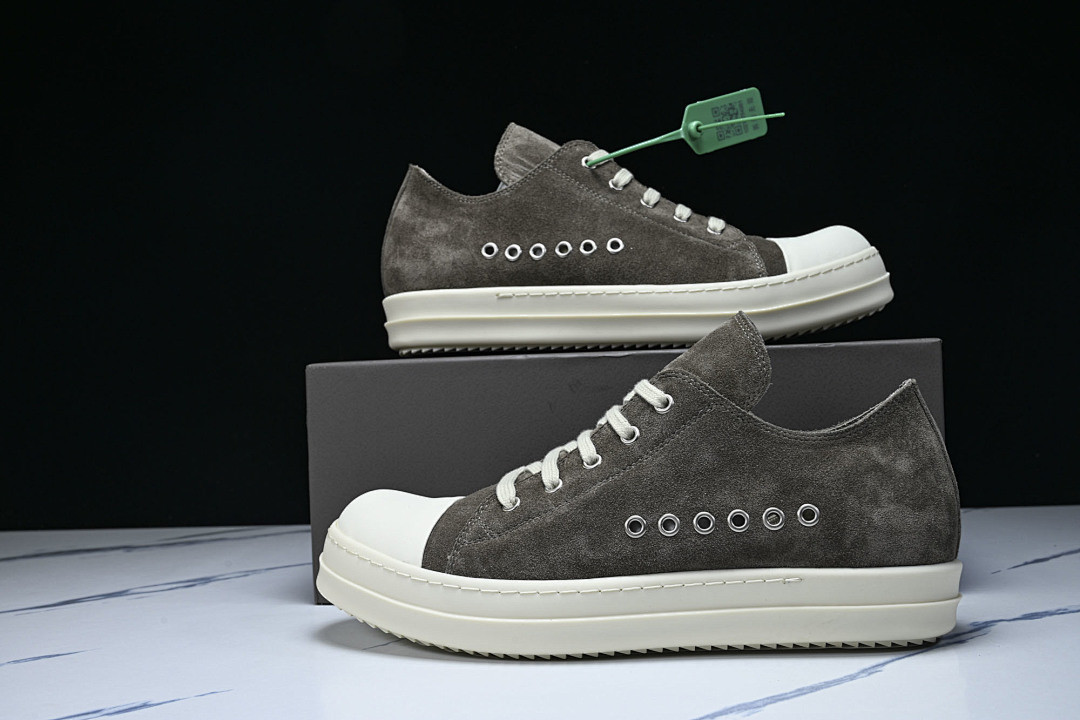 RO Sneakers