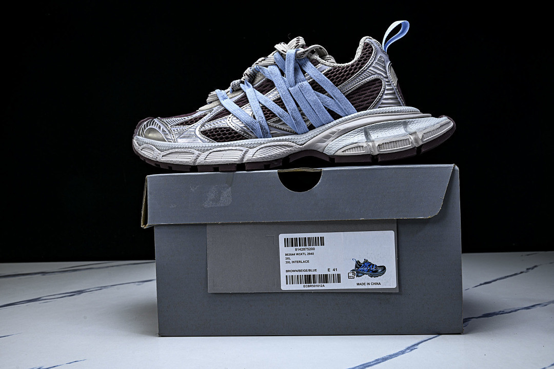 Ba1en*iaga Sneaker 3XL