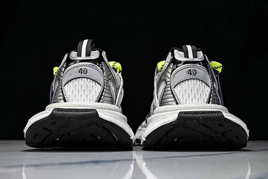 Ba1en*iaga Sneaker 3XL