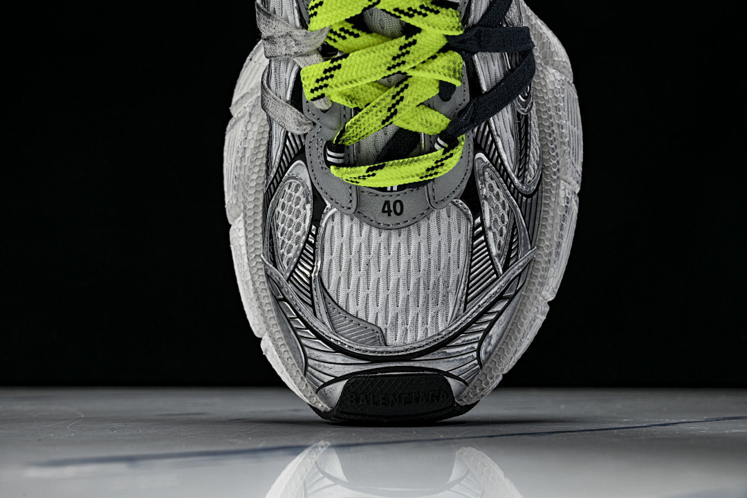 Ba1en*iaga Sneaker 3XL
