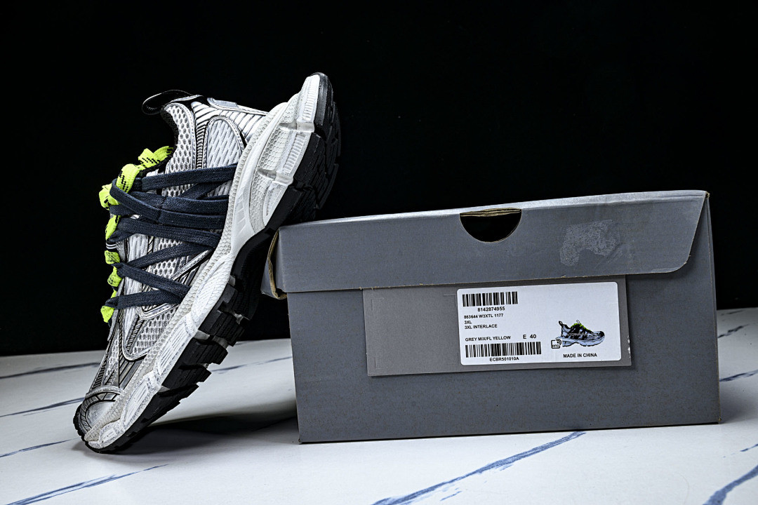 Ba1en*iaga Sneaker 3XL