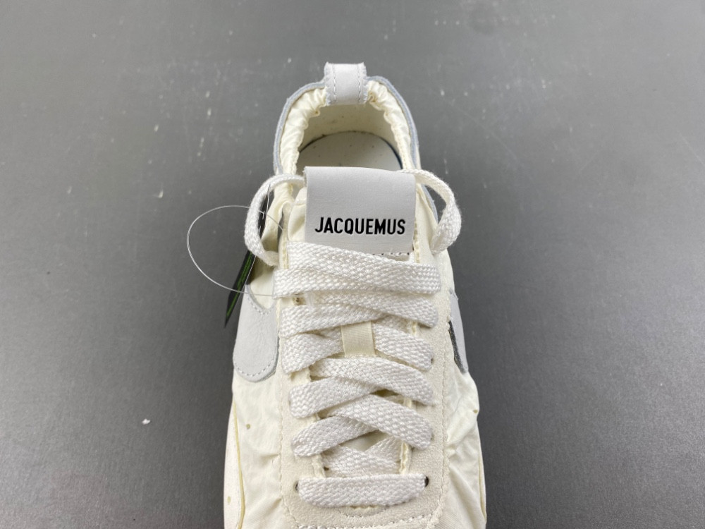 Jacquemus x Nike Jacumoon Shoe HV8547-002