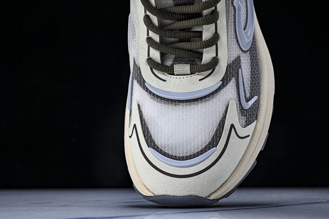 DR B30 Sneaker
