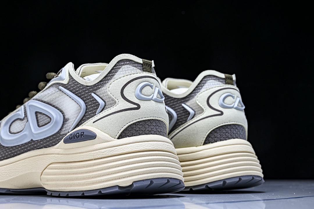 DR B30 Sneaker
