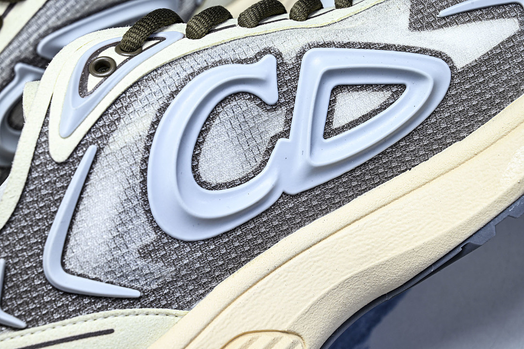 DR B30 Sneaker