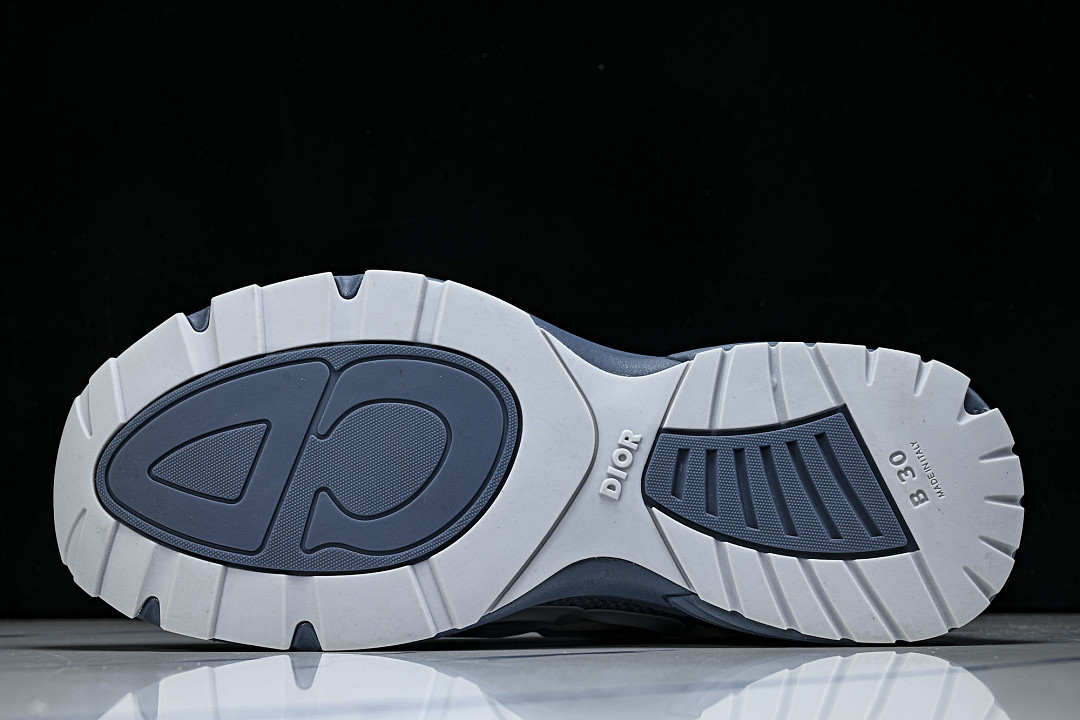 DR B30 Sneaker