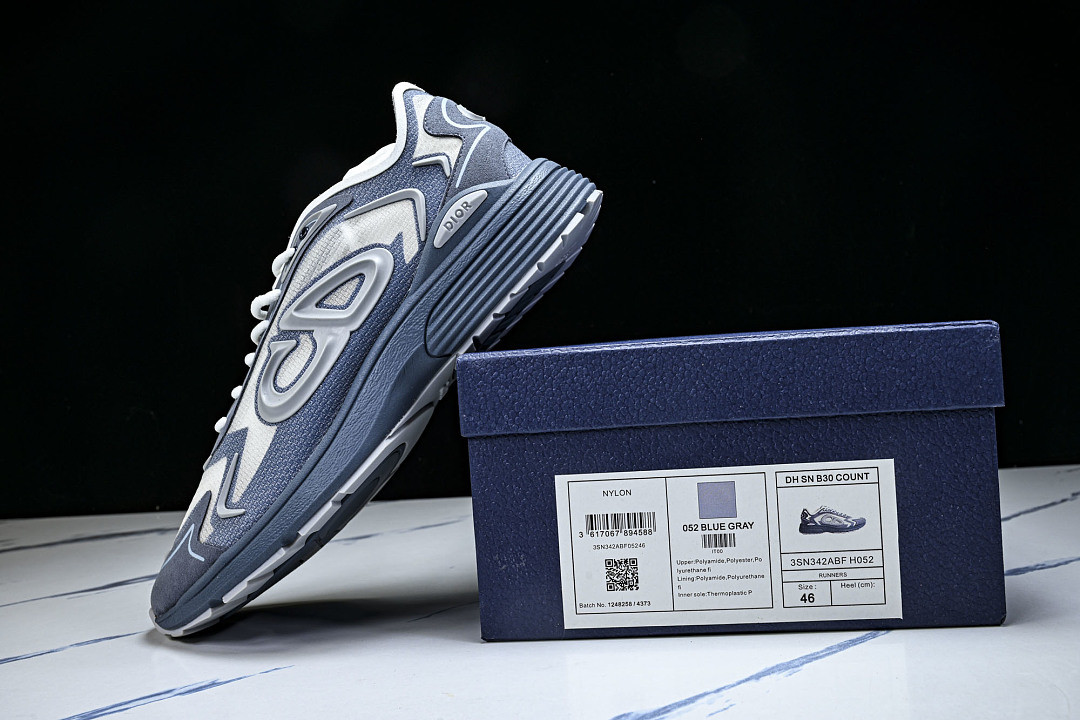 DR B30 Sneaker