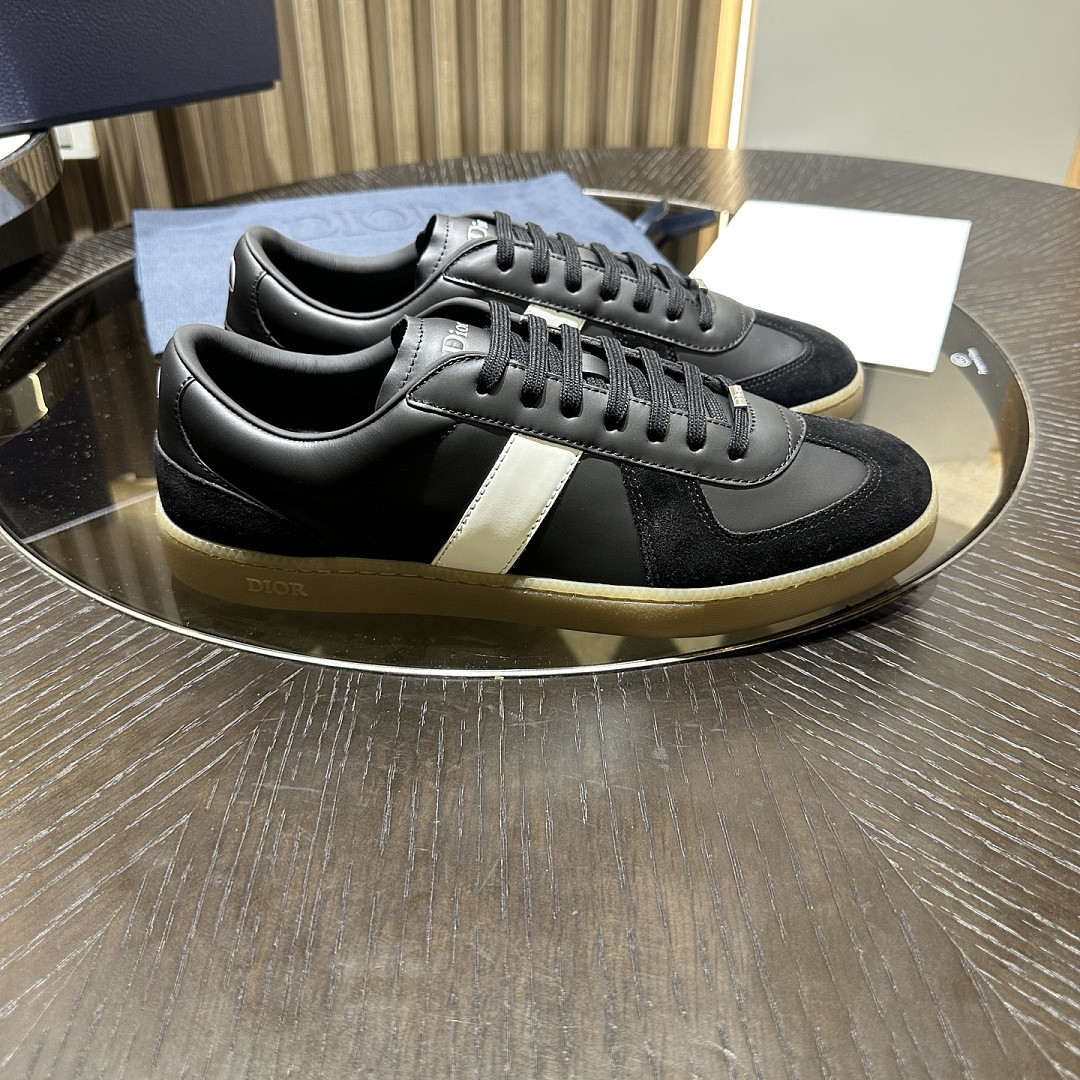 DR B01 Sneaker