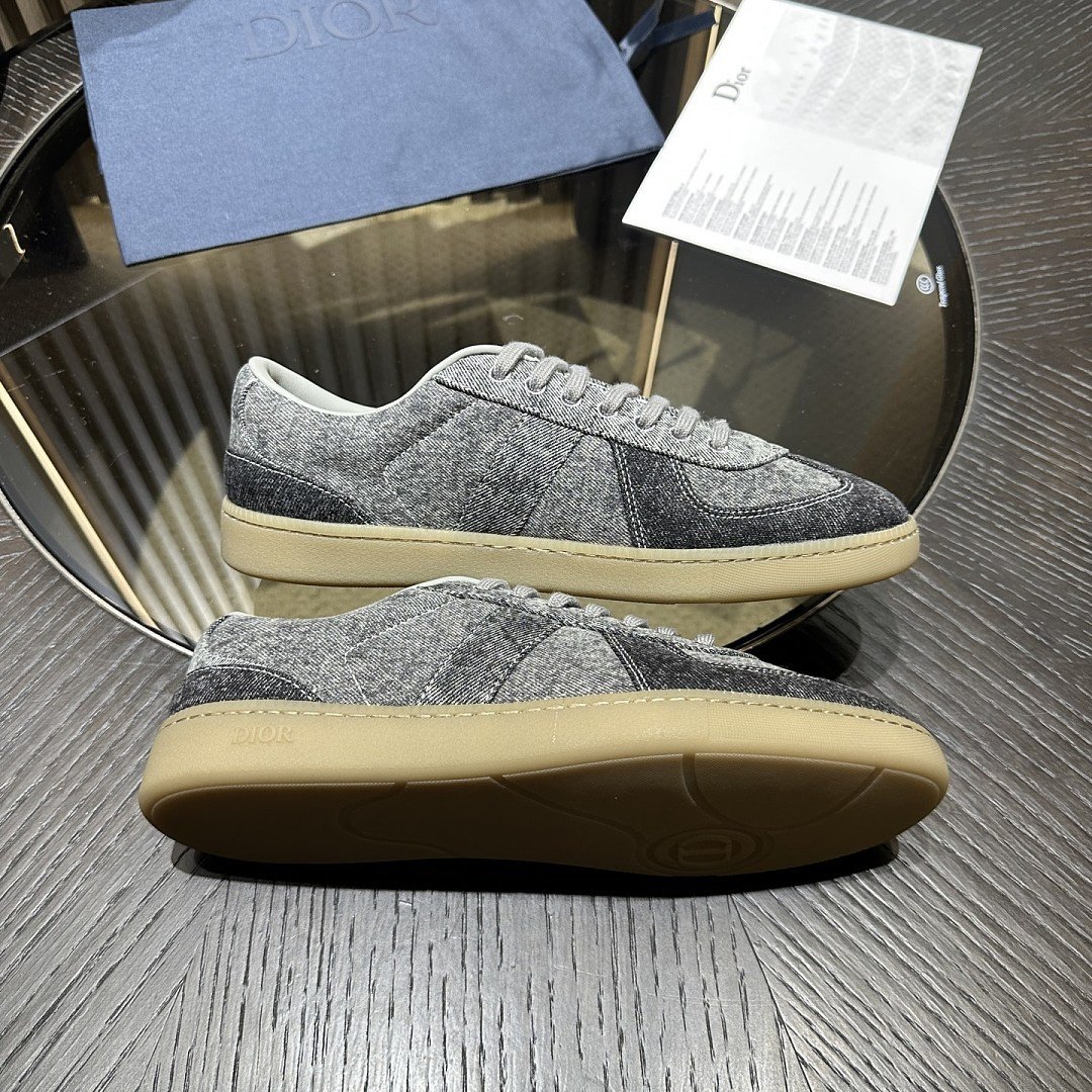DR B01 Sneaker