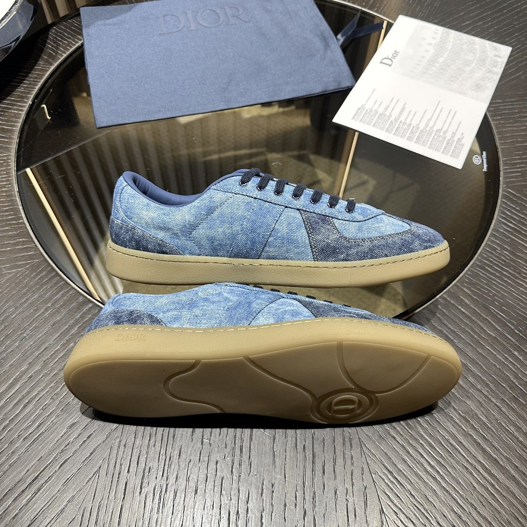 DR B01 Sneaker