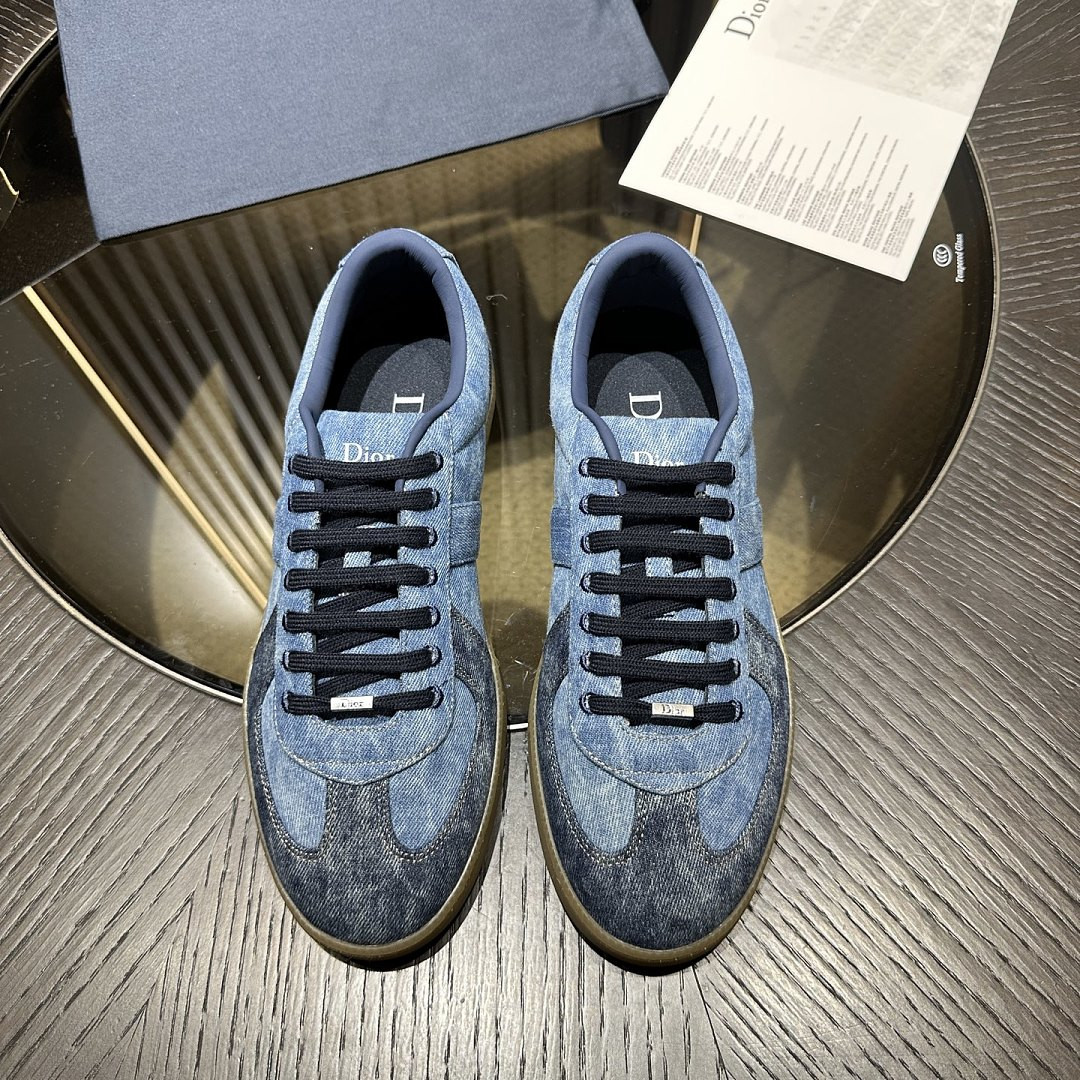 DR B01 Sneaker