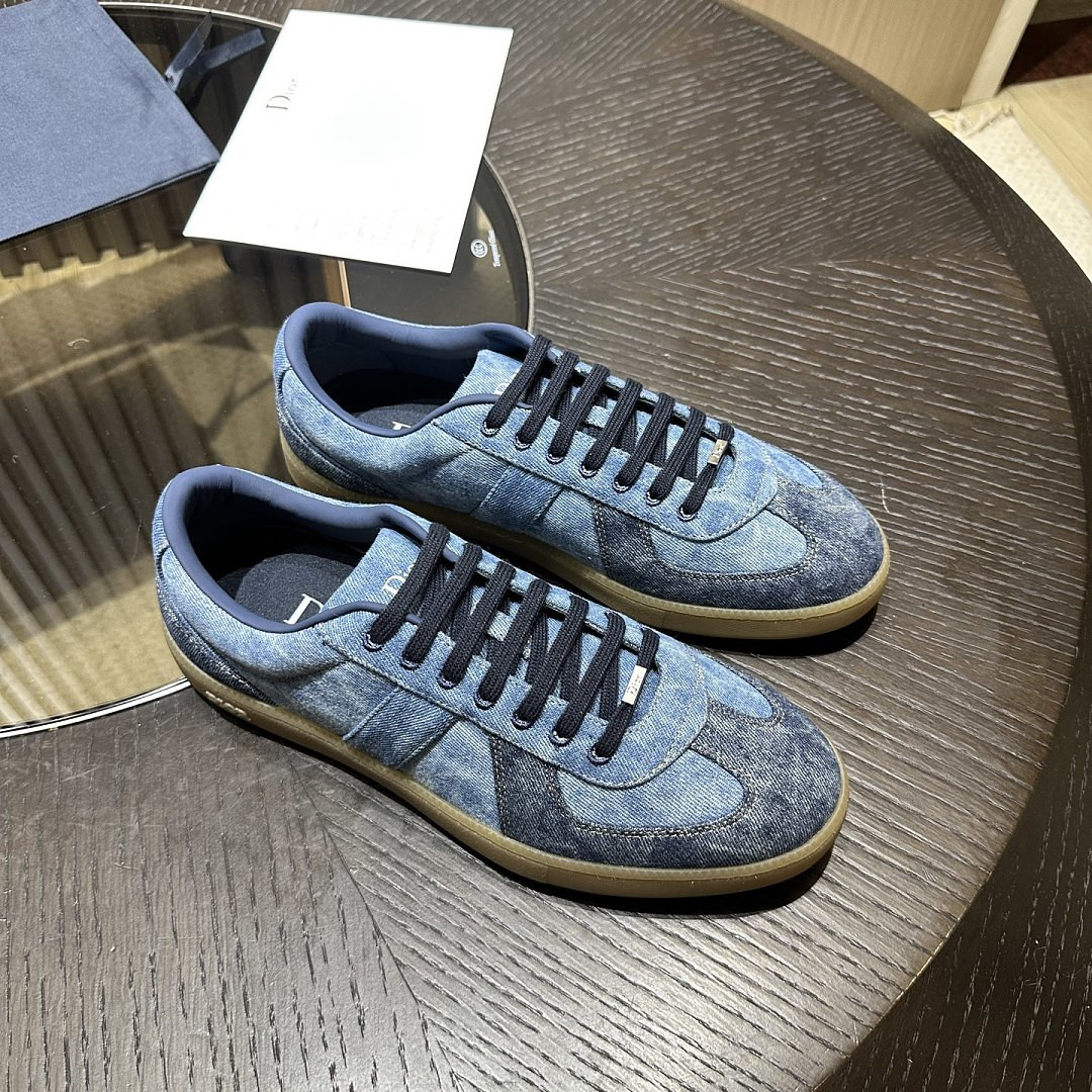 DR B01 Sneaker