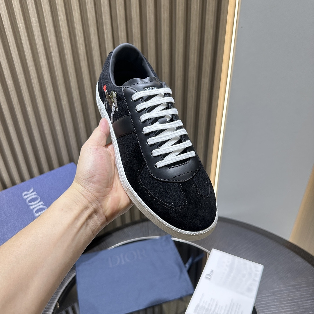 DR B01 Sneaker