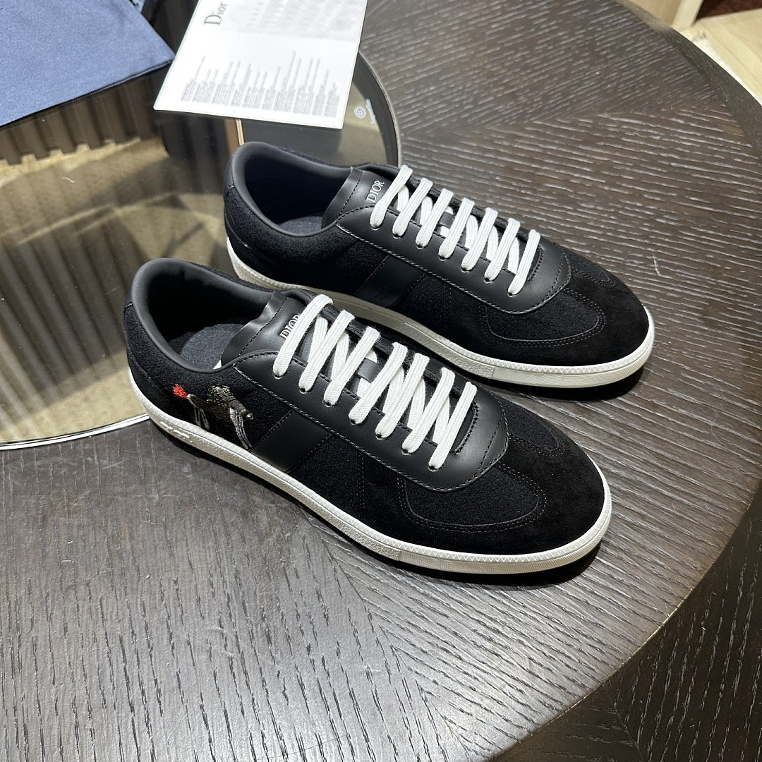 DR B01 Sneaker