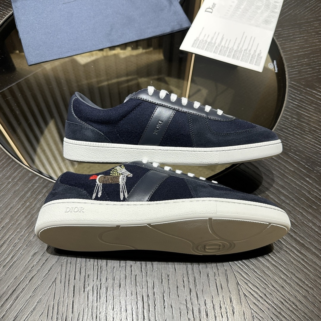 DR B01 Sneaker