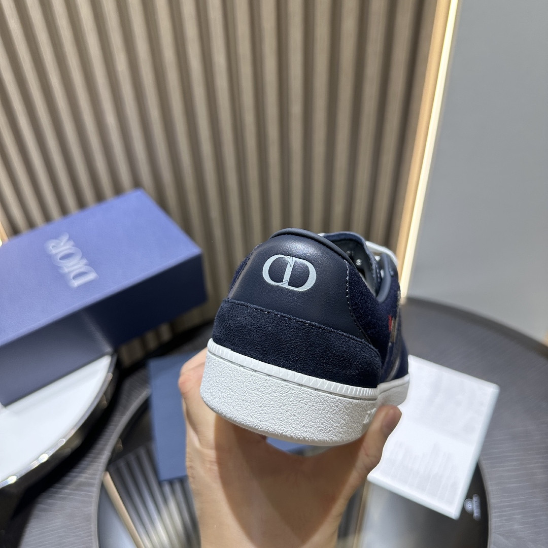 DR B01 Sneaker