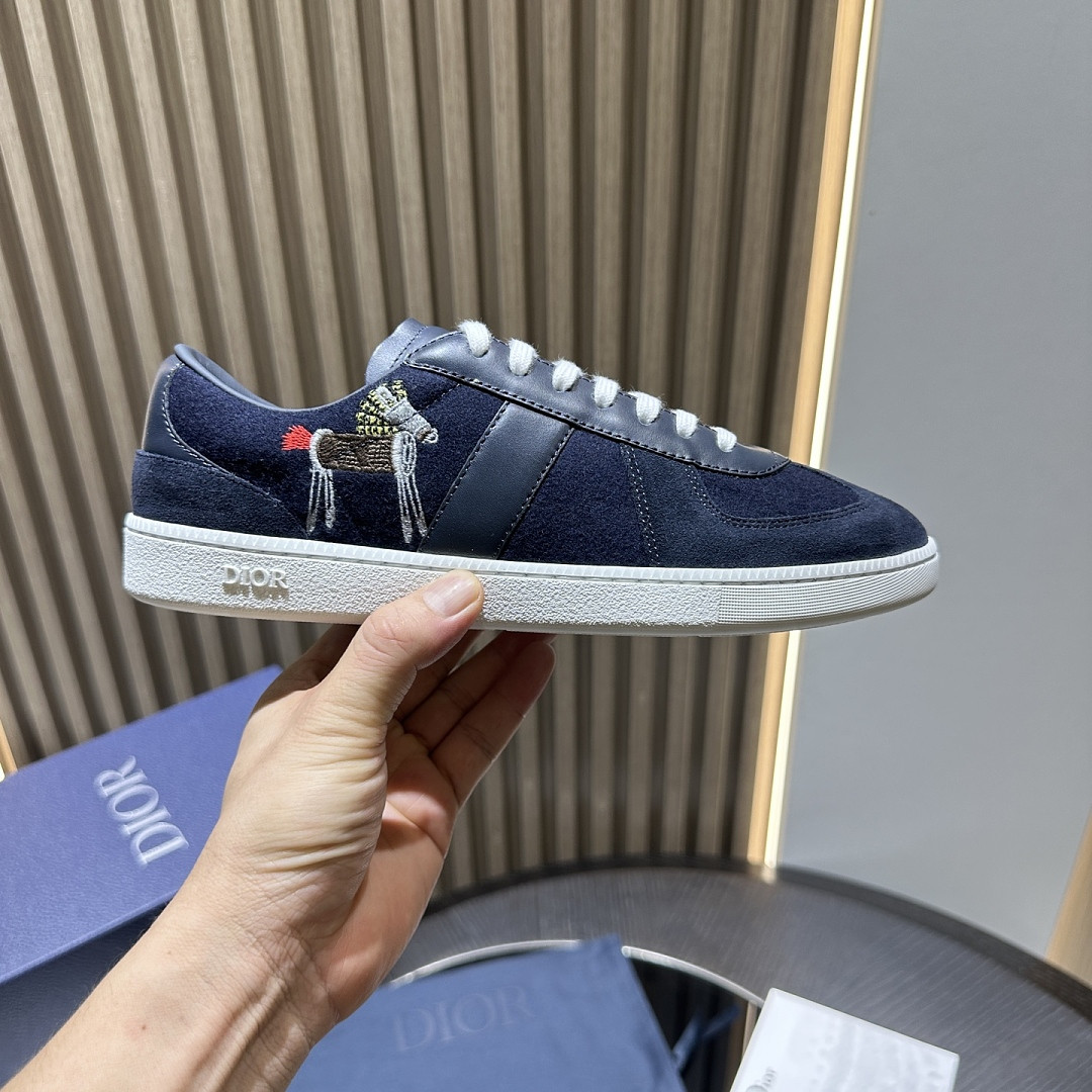 DR B01 Sneaker