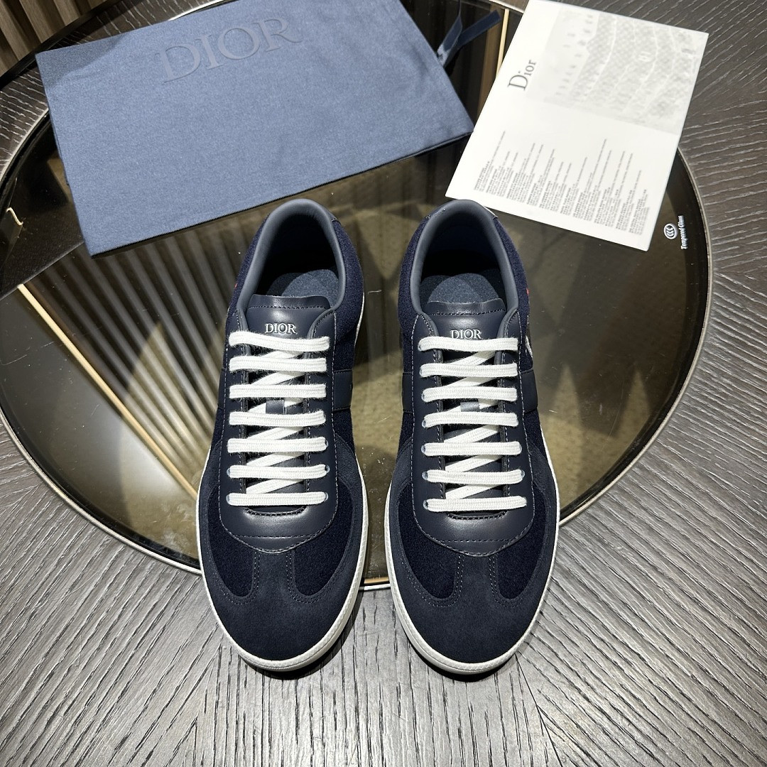 DR B01 Sneaker