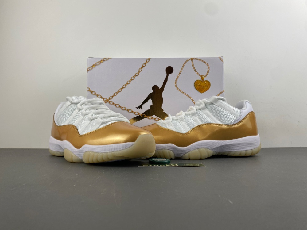 Air Jordan 11 Low “Mother’s Day” AH7860-102