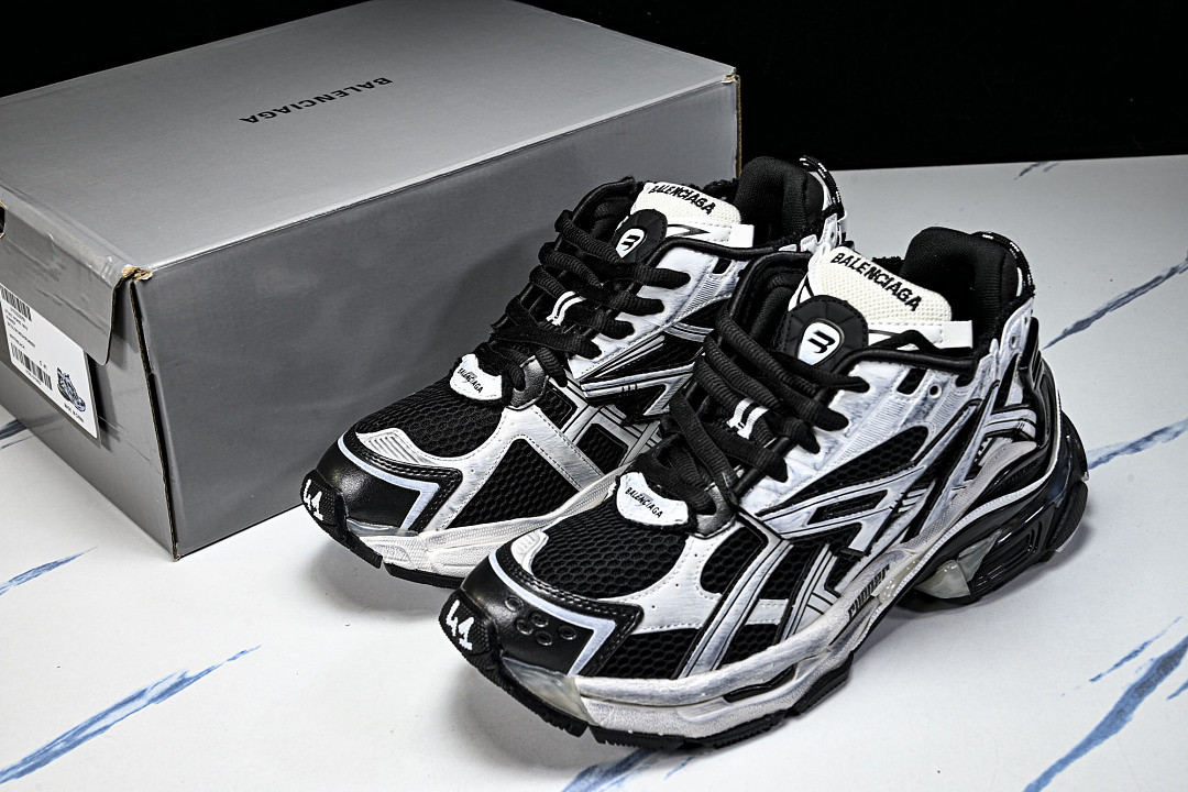 Ba1en*iaga Runner W3RB2-9010