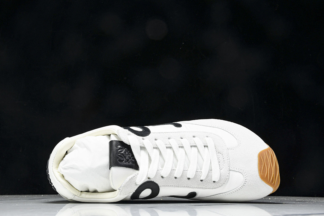 L0ew* SNEAKER