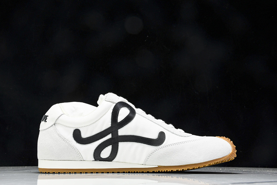 L0ew* SNEAKER