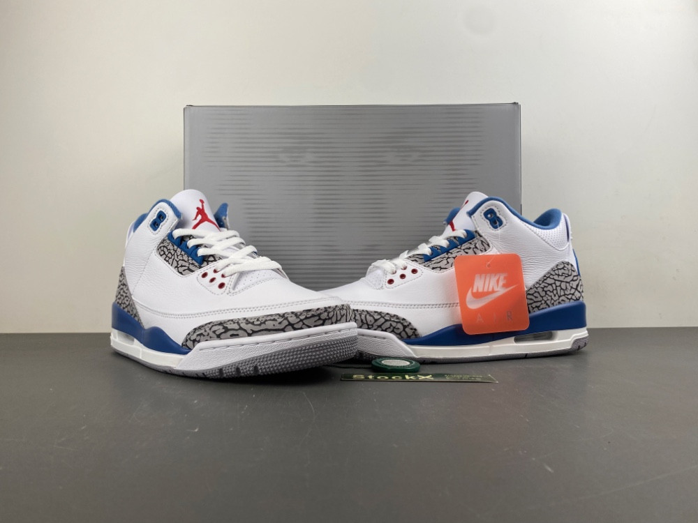 Air Jordan 3 Retro OG “True Blue” IF4396-102