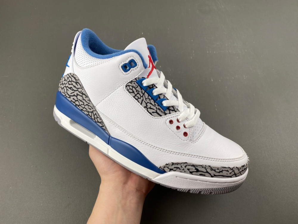 Air Jordan 3 Retro OG “True Blue” IF4396-102