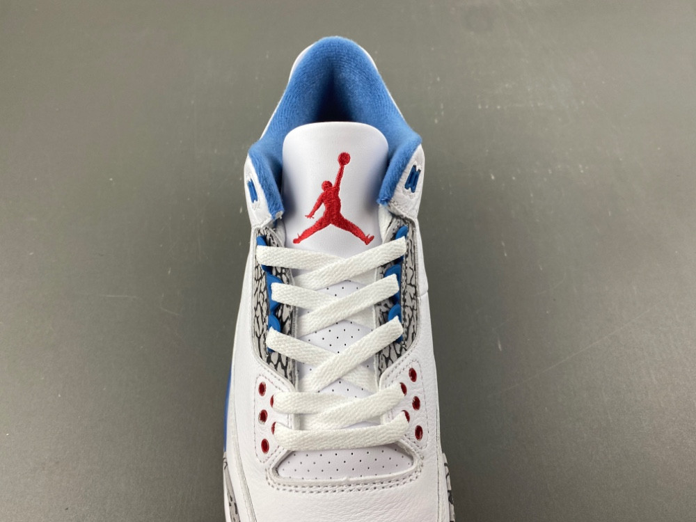 Air Jordan 3 Retro OG “True Blue” IF4396-102