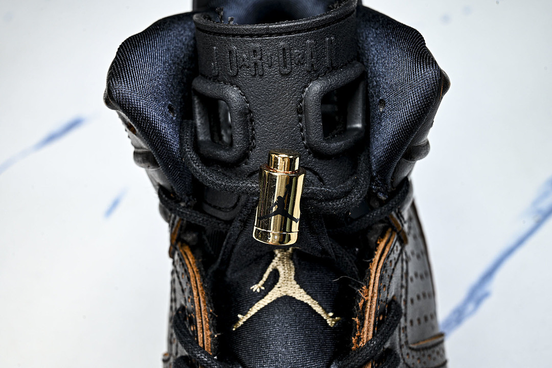 Air Jordan 6 Retro