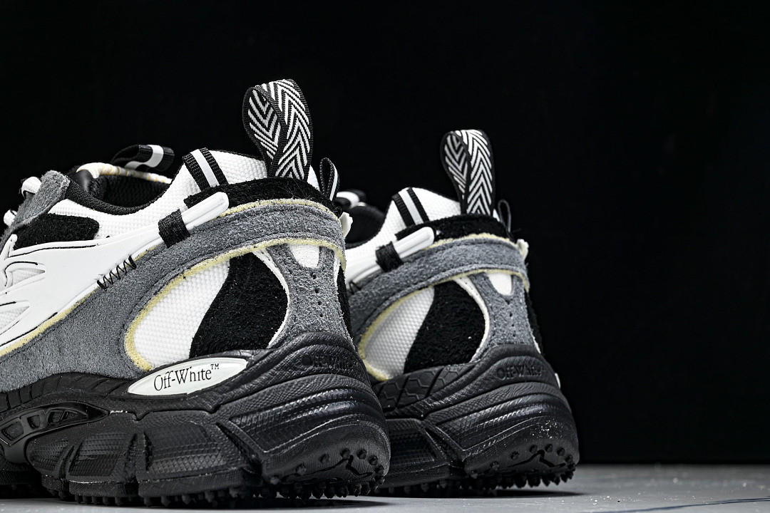 OFF-WHITE BE RIGHT BACK