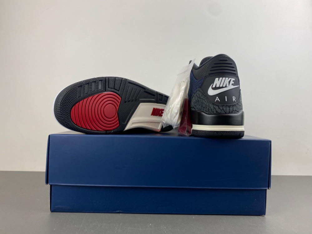 Air Jordan 3 x Levi
