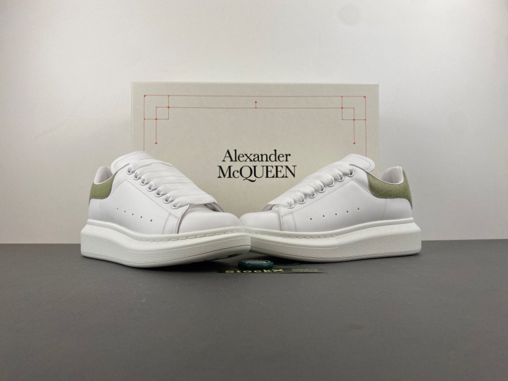 MQ Sneakers