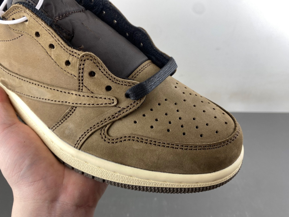 Travis Scott x Air Jordan 1 Low DM7866-203