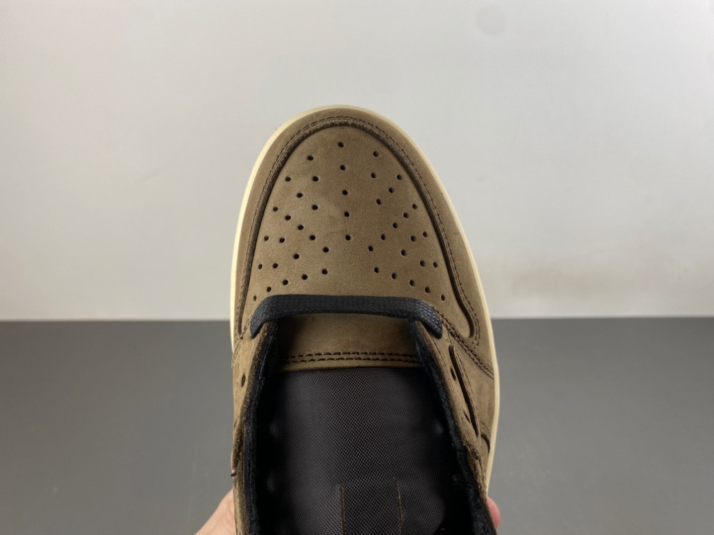 Travis Scott x Air Jordan 1 Low DM7866-203