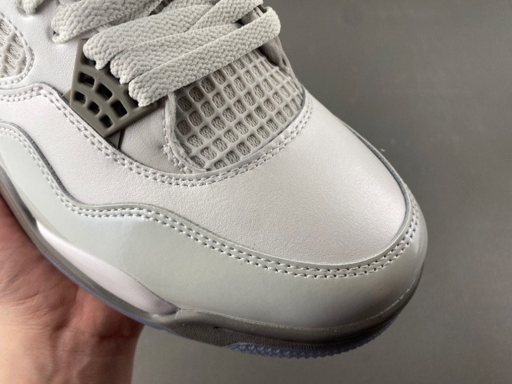 Air Jordan 4 Retro HV4401-014