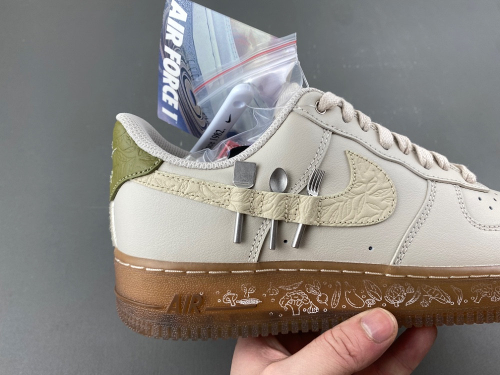Nike Air Force 1 Low “Doernbecher” IO7688-921