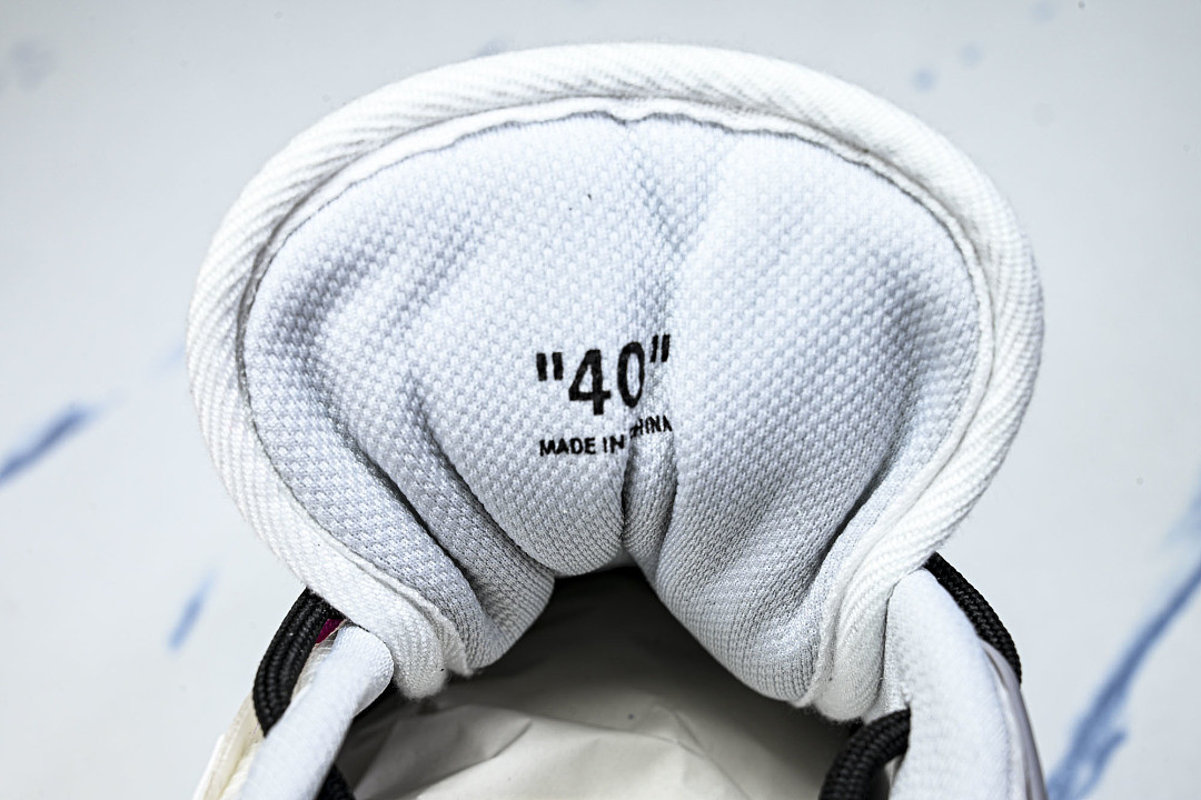 Off White ODSY-1000 Sneaker