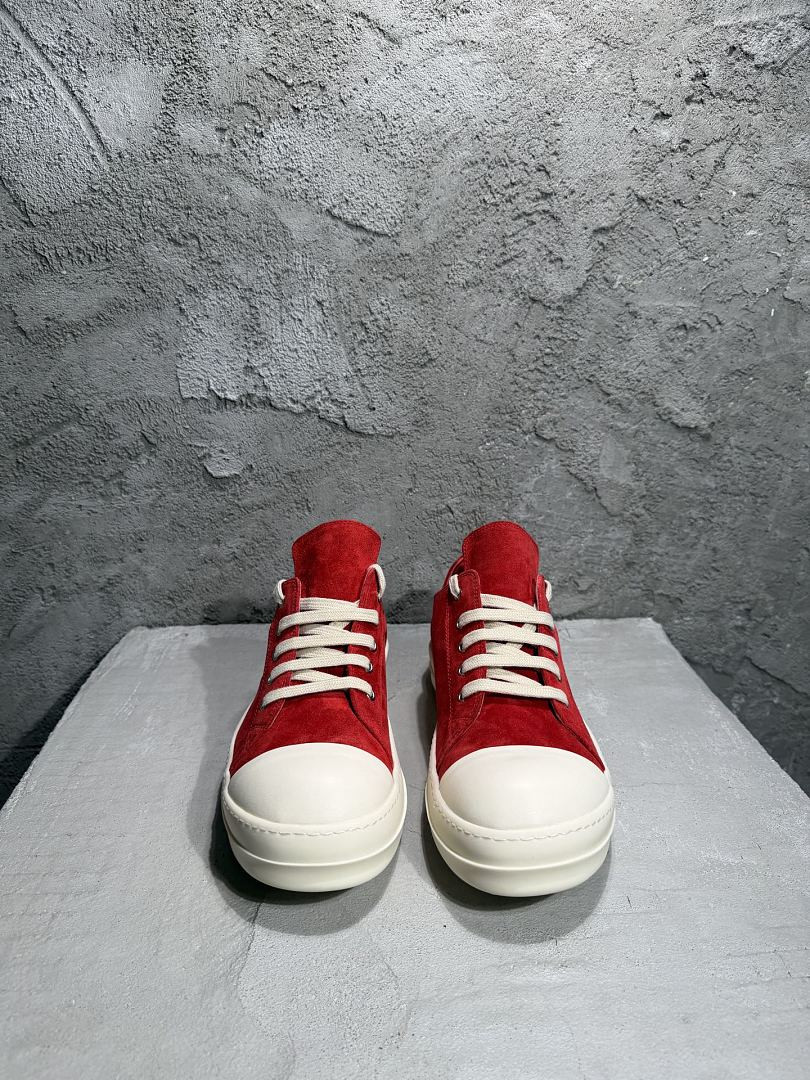 RO Sneakers