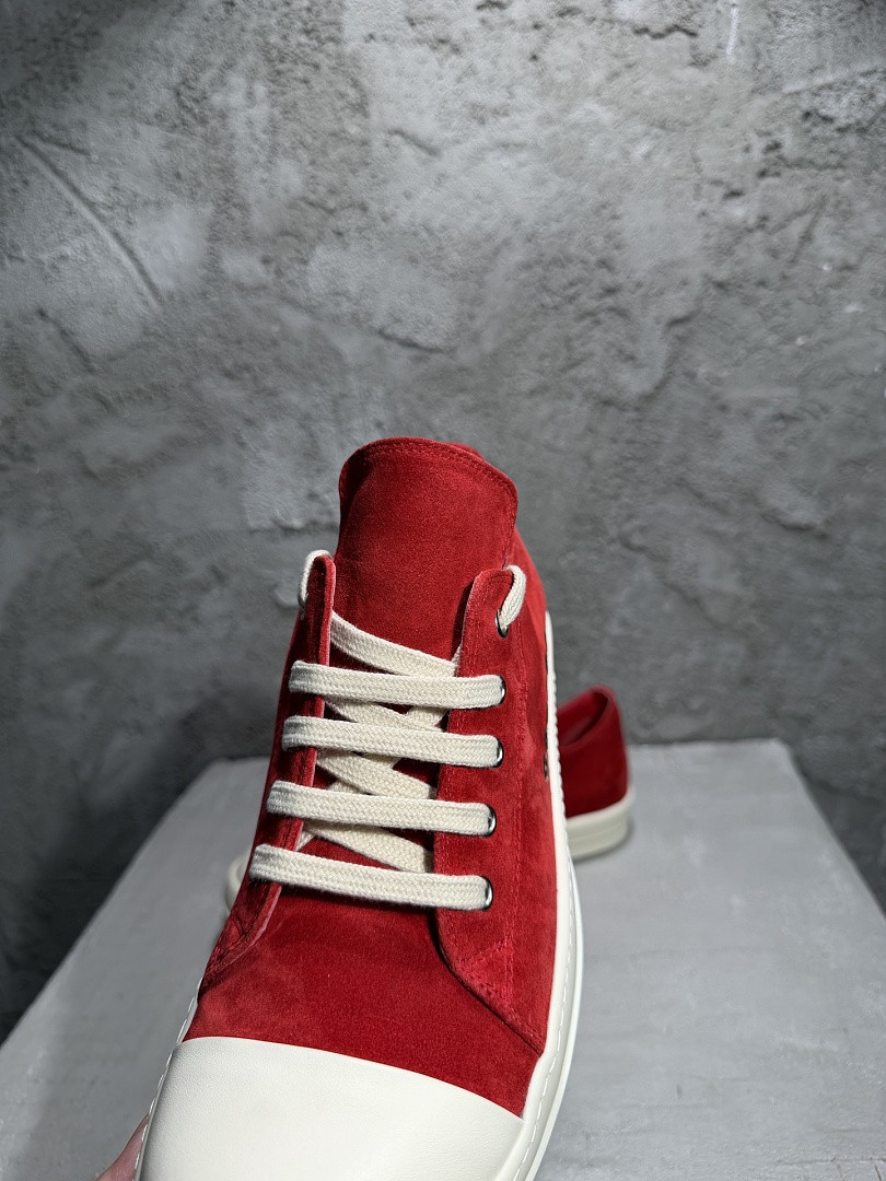 RO Sneakers