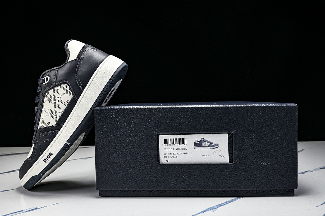 DR B27 Sneaker
