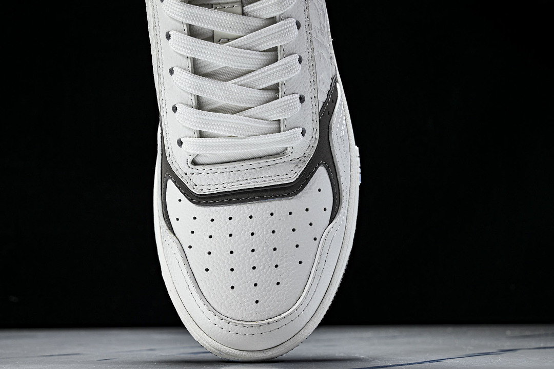 DR B27 Sneaker