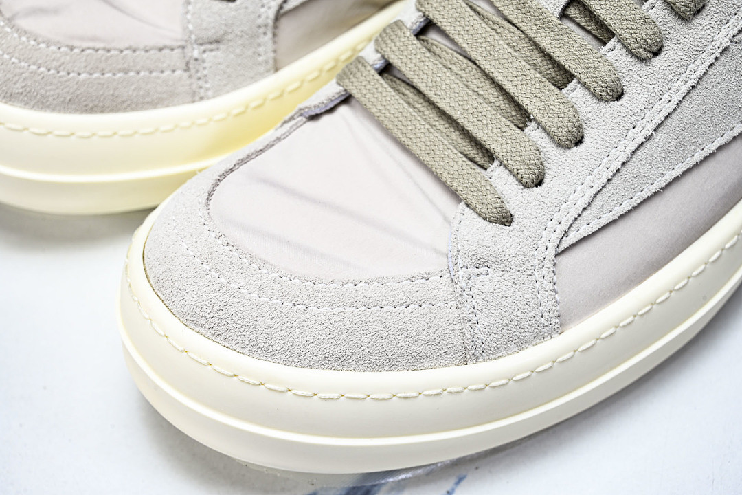 RO Sneakers