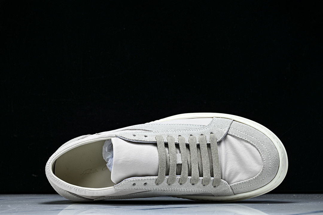RO Sneakers